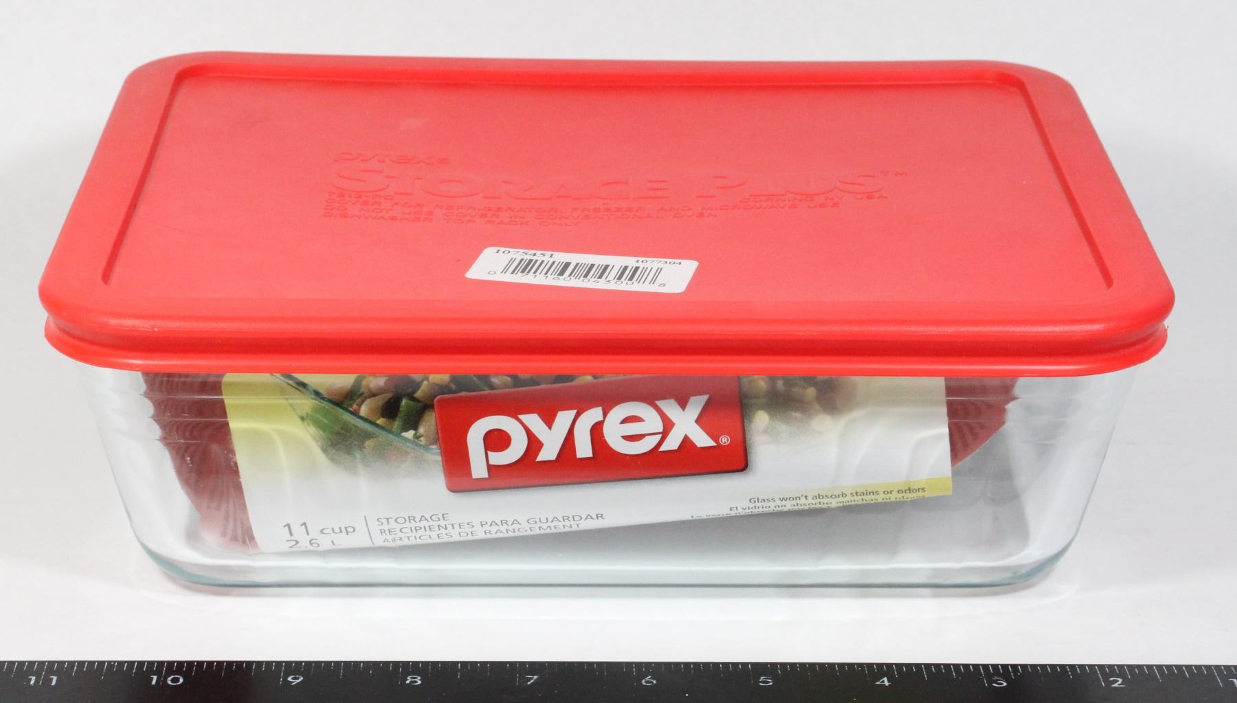 NEW PYREX STORAGE PLUS FOOD CONTAINER