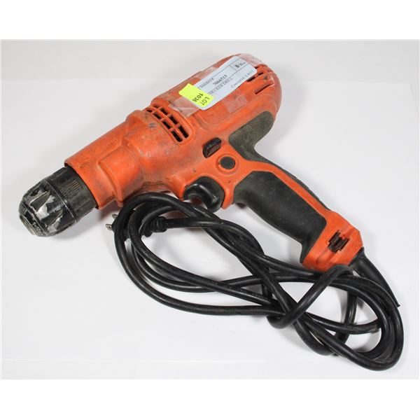 BLACK & DECKER DRILL