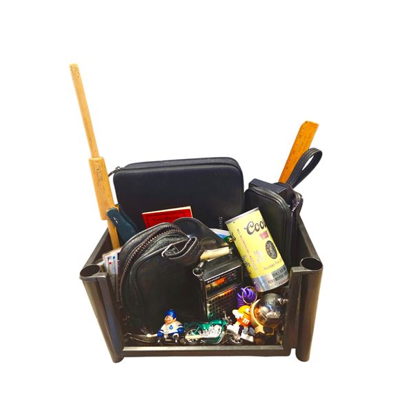 VINTAGE COLLECTIBLE LOT