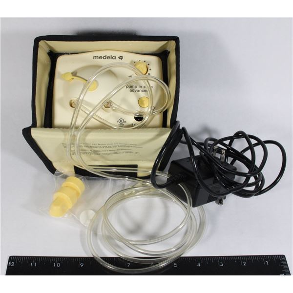 MEDALLA BREAST PUMP WITH SOME ACCESSORIES