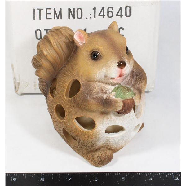 NEW ITEM 14640 SQUIRREL SOLAR POWER