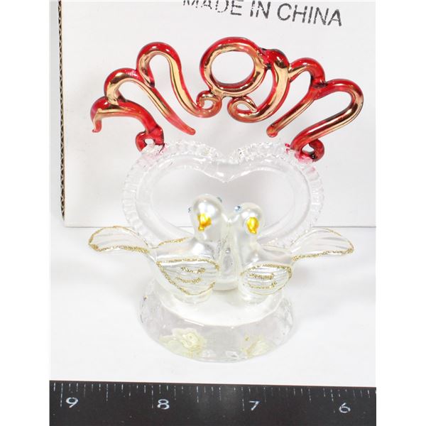 NEW ITEM 38040 MOM GLASS FIGURINE