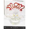 Image 1 : NEW ITEM 38040 MOM GLASS FIGURINE