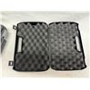 Image 12 : HARD AND SOFT SIDED GUN CASES AND GUN LOCK (INTERNAL REFERENCE: DDD)