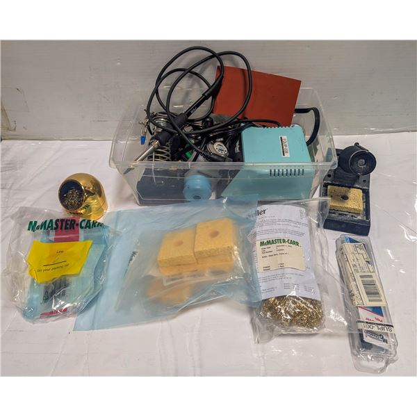FLAT OF ASSORTED SOLDERING SUPPLIES INCL: WELLER