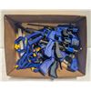 Image 1 : FLAT OF ASSORTED CLAMPS