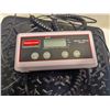 Image 2 : RUBBERMAID COMMERCIAL DIGITAL SHIPPING SCALE