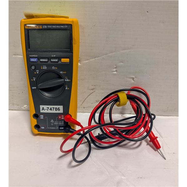 FLUKE 179 TRUE RMS DIGITAL MULTIMETER