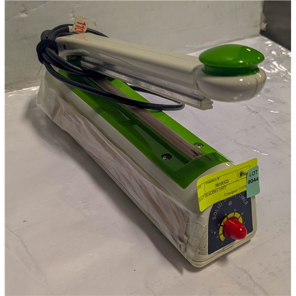 HEAT SEALING UNIT