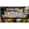 Image 1 : SHELF OF ASSORTED DESIGNER OUTDOOR PLASTIC SHATTER RESISTANT POOL SIDE GLASSWARE