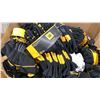 Image 2 : BOX OF CAT BRAND SIZE 8 - 12 CREW LENGTH SOCKS
