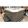 Image 2 : FAIRWAY SPAS 5 PERSON 29 JET PEBBLE WHITE ACRYLIC/ GREY SHADOW COMPOSITE SIDE HOT TUB WITH BALBOA