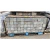 Image 3 : PALLET OF 4" SQUARE GREY GRANITE PREMIUM RETAINING WALL/PAVER STONES