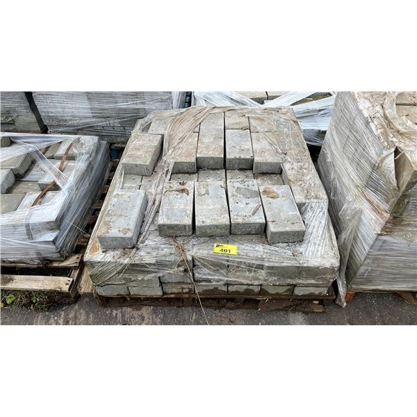 PALLET OF 11.5" X 6" X 4" GREY PREMIUM LANDSCAPE BRICK