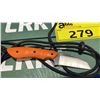 Image 2 : 2 CRKT ORANGE HANDLED MINI KNIVES WITH SHEATHS