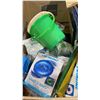 Image 3 : BOX OF ASSORTED SPA/POOL TOYS AND ACCESSORIES
