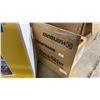 Image 3 : SHELF LOT OF ITEMS; WIDE MOUTH POOL SKIMMER AND ACCESSORIES, VACUUM HOSE REEL, SPA PANEL KIT, SIGNS