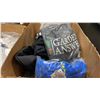 Image 2 : BOX OF ASSORTED RETAIL CLOTHING, JEANS, TSHIRTS, & JACKETS