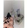 Image 4 : SCOTTIE DOG FIGURINES AND NOVELTY COLLECTIBLES GROUP