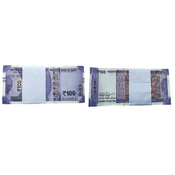 Rupees 100 bundle 2024, signed Shaktikant Das, the bundle starts with a fancy number 000001 and ends