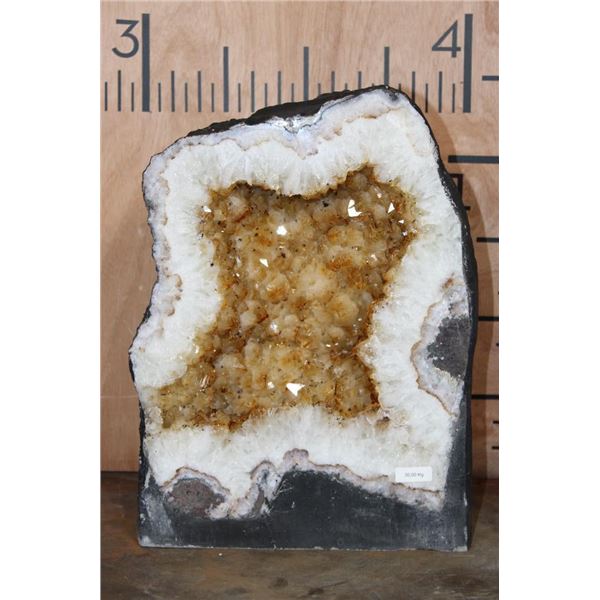 XL CITRINE GEODE Cathedral, Weight: 66 lbs