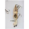 Image 3 : (3) Antique Wood FISHING LURES with (6) Old FISHING LURES in a Display Case
