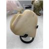 Image 6 : 3.1 INCH AGATE SLICE  HEART WITH DRUZY