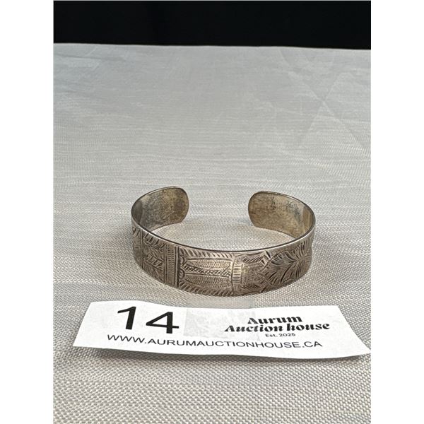 Vintage Southwest Sterling Silver Hand Carved Cuff Bracelet 29 Grams