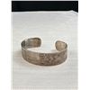 Image 4 : Vintage Southwest Sterling Silver Hand Carved Cuff Bracelet 29 Grams