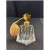 Image 3 : 3 Pretty Vintage Crystal Perfume