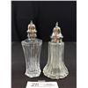Image 2 : 2 Vintage Cut Glass Sugar Shakers