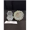 Image 3 : 2 Vintage Cut Glass Sugar Shakers