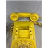 Image 3 : Vintage Western Electric Yellow/Mustard Rotary Phone