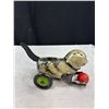 Image 3 : Antique Kitty Kat Friction Tin Cat In Excellent Condition, Box is Rough