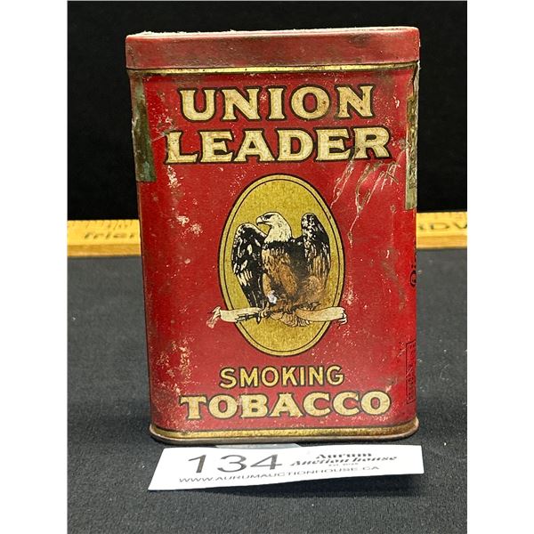Vintage Union Leader Pocket Tobacco Tin