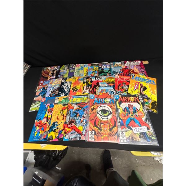 Lot of 25 Comics Some in Bag