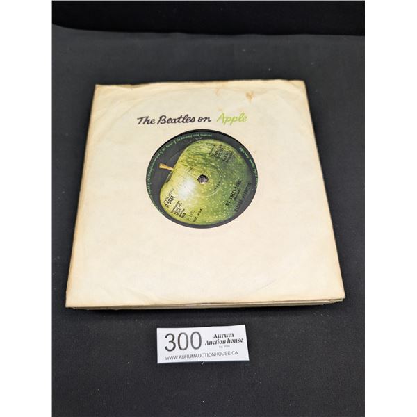 Lot fo 18 The Beattles 45 Records in Excelent Condition in Sleeves