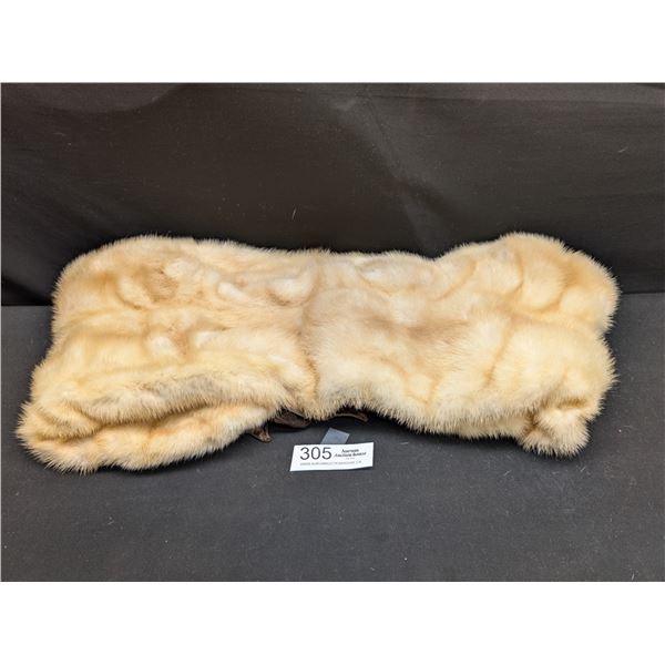 Vintage Mid Century Hudsons Bay Company Fur Capelet