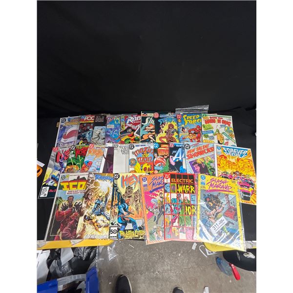 Lot of 25 DC Comics Some in Bag