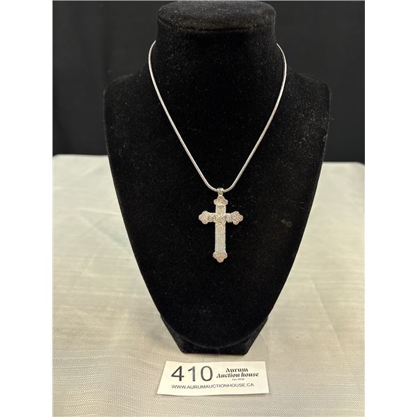 Heavy Weight Silver Plated Cross Pendant w/ Snake Design Chain Necklace