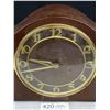 Image 2 : Vintage Mid Century Mantle Clock Missing Key