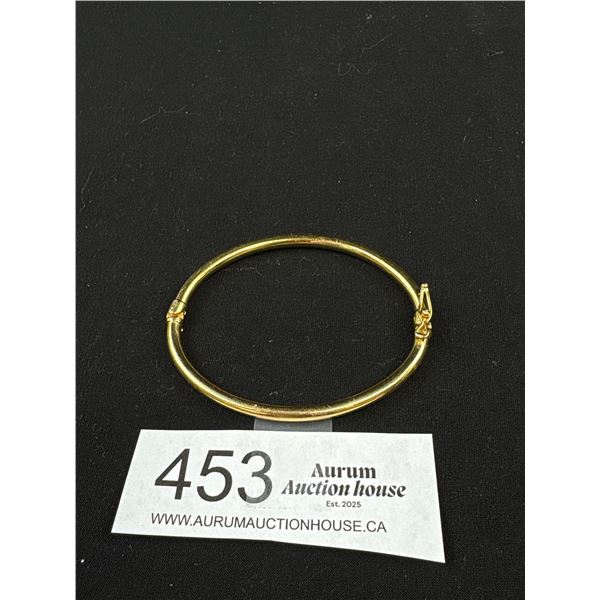 Nice Vintage Gold Hollow Hinged Bangle Safety Clasp, Oval, 2 1/2 x 2" Diameter, Unmarked