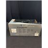Image 4 : 1/18th Scale Ford Crest Line Sunliner Car in Original Box