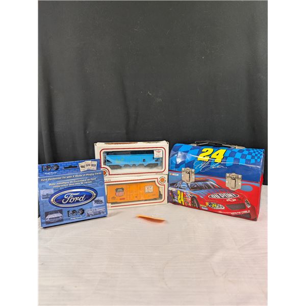 Nascar Lunch Box + Ford Playing Cards in Tin + 2 HO Scale Train Cards