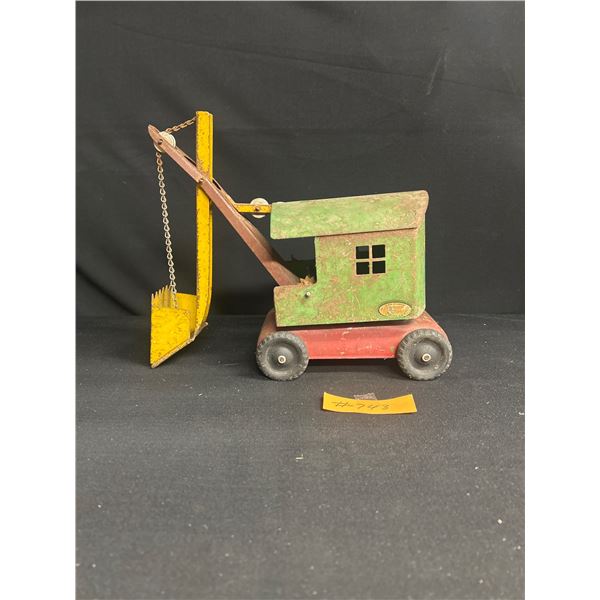 Vintage Lincoln Construction Steel Toy Power Shovel/Crane 1 Broken Tire