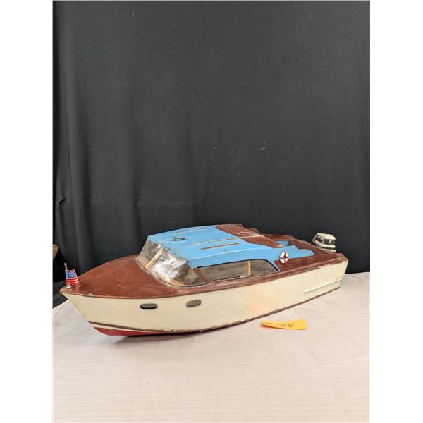 Vintage Chris-Craft 25 1/2" Long Model Boat Express Cruiser With Motor On Back