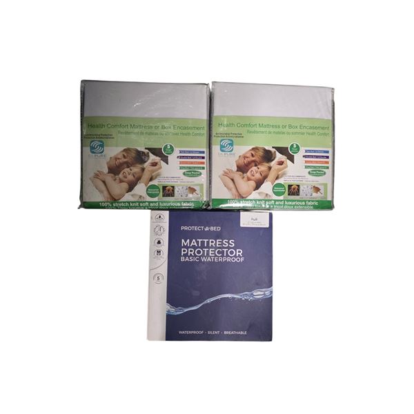 Group of Misc - Mattress Protector & 2x Mattress Encasement