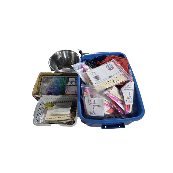 Bin full of Fun Makers Hand & Craft DIY Kid Kits - includes Gear Wheels & Rocket Launchers (Looks BN