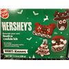Image 3 : 2 Boxes of Oreo Holiday Cookie Kit & Hershey's Festive Cookie Set
