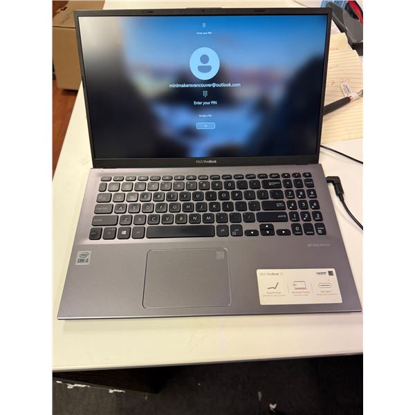 Asus Vivobook 15 - Tested and Working